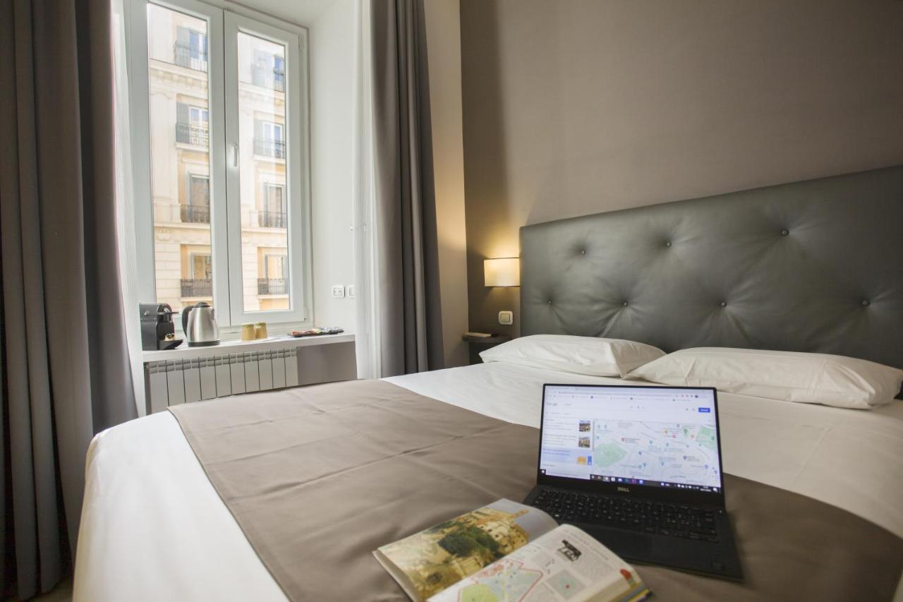 Colosseo Prestige Rooms روما المظهر الخارجي الصورة